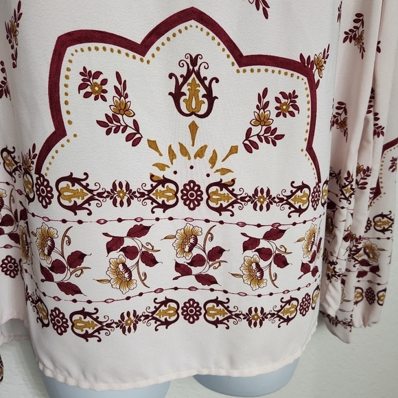 B Collection By Bobeau Bridgette Top Women’s Size Small Peasant Top - Picture 4 of 9